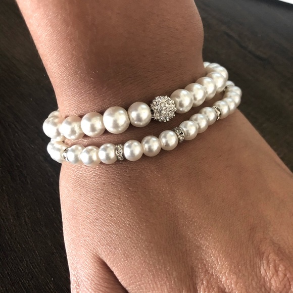 Jewelry - 2 Pearl colored stretch bracelets NEW